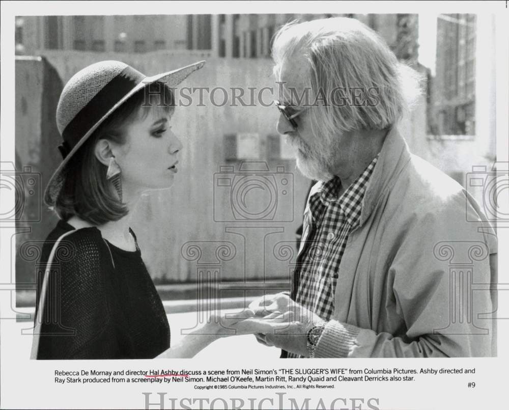 1985 Press Photo Rebecca De Mornay &amp; Hal Ashby on &quot;The Slugger&#39;s Wife&quot; Movie Set - Historic Images