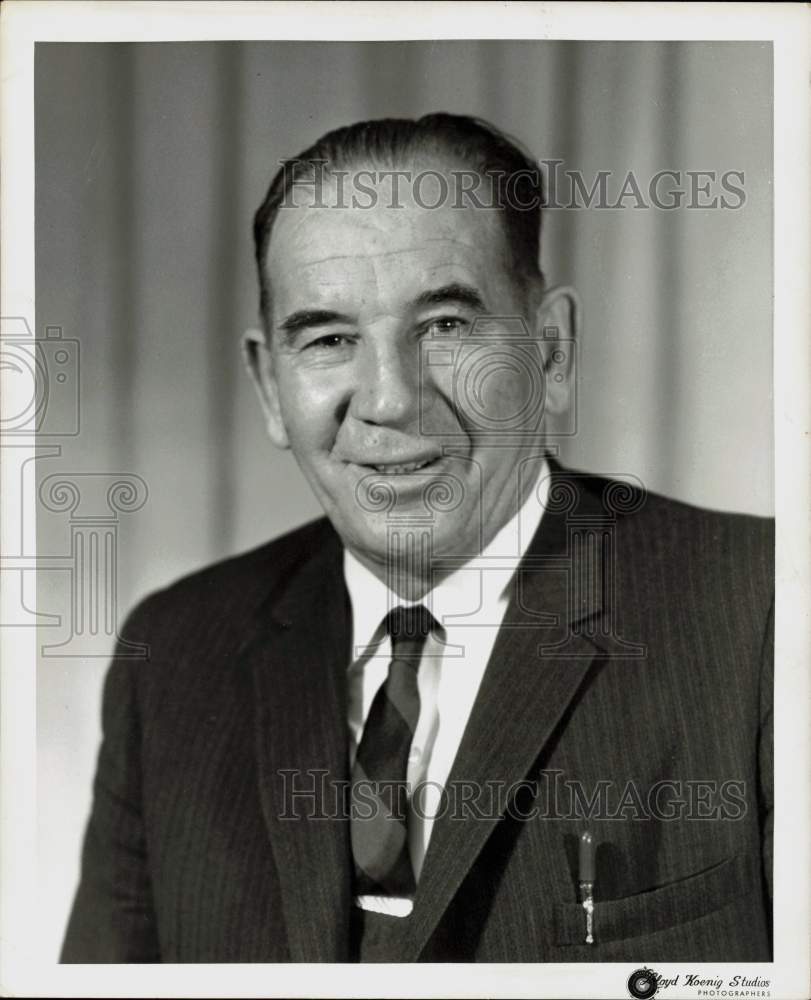 1964 Press Photo Otto Tautenhahn, Candidate for Commissioner, Constitution Party- Historic Images