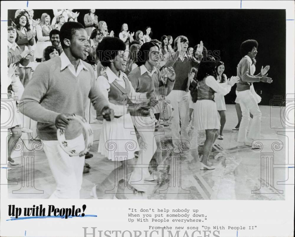 1973 Press Photo Performers in &quot;Up With People&quot; - hpp11643- Historic Images