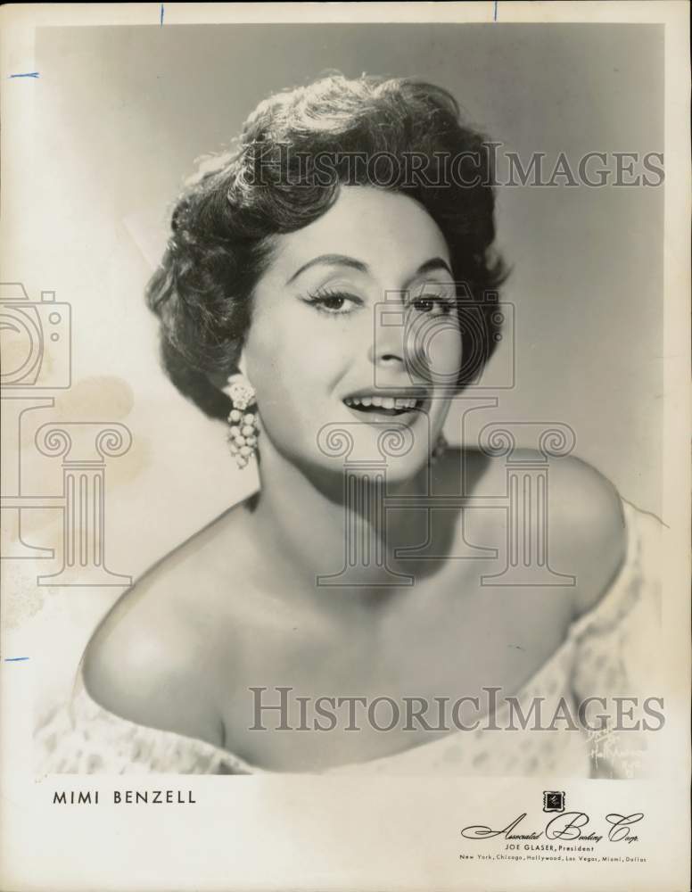 1964 Press Photo Mimi Benzell, opera singer - hpp12871 - Historic Images