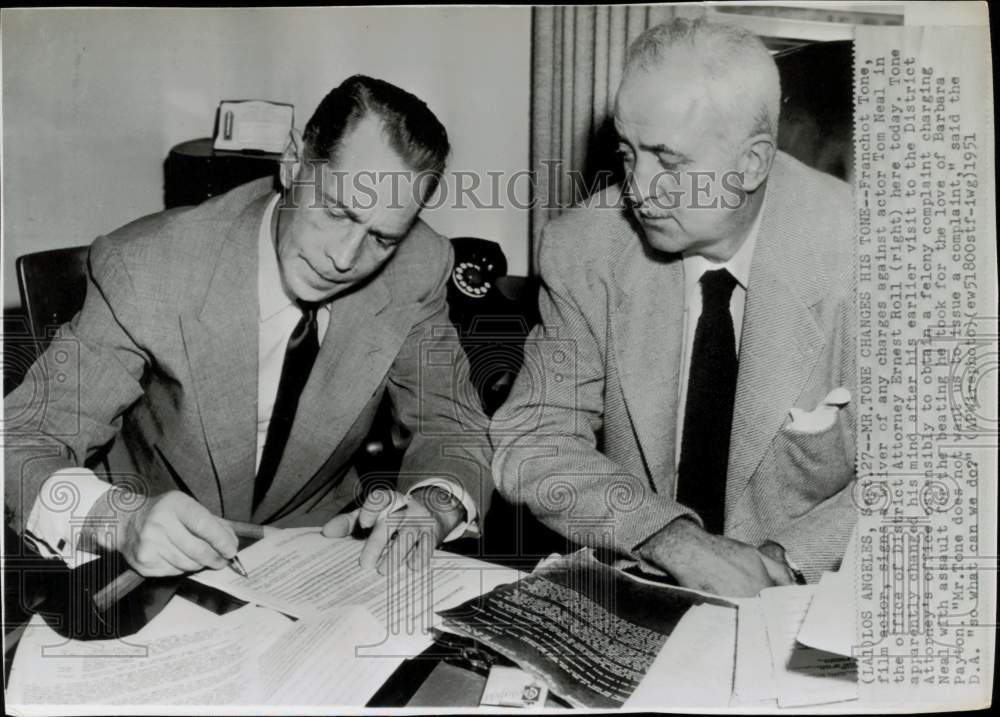 1951 Press Photo Actor Franchot Tone Waives Charges Against Tom Neal in L.A.- Historic Images