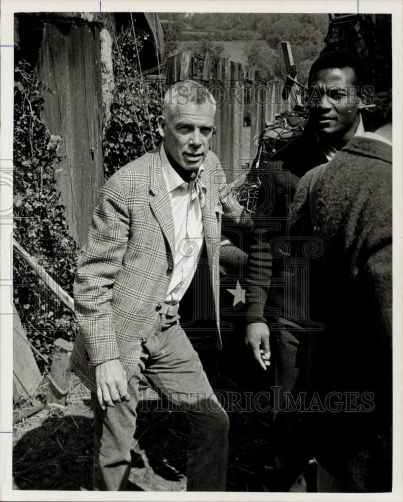 1966 Press Photo Actors Lee Marvin, Jim Brown - hpp26246- Historic Images