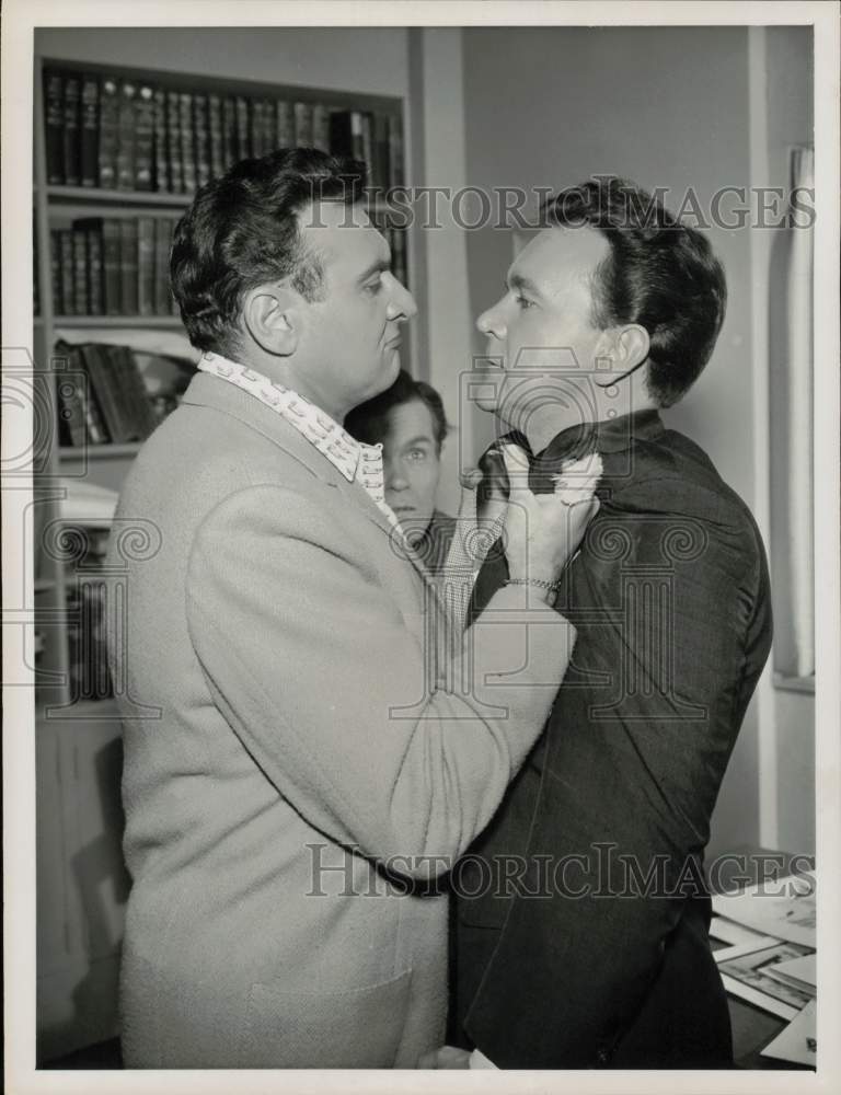 1959 Press Photo Singer Frankie Laine, Threatened by Co-Star - hpp27123- Historic Images