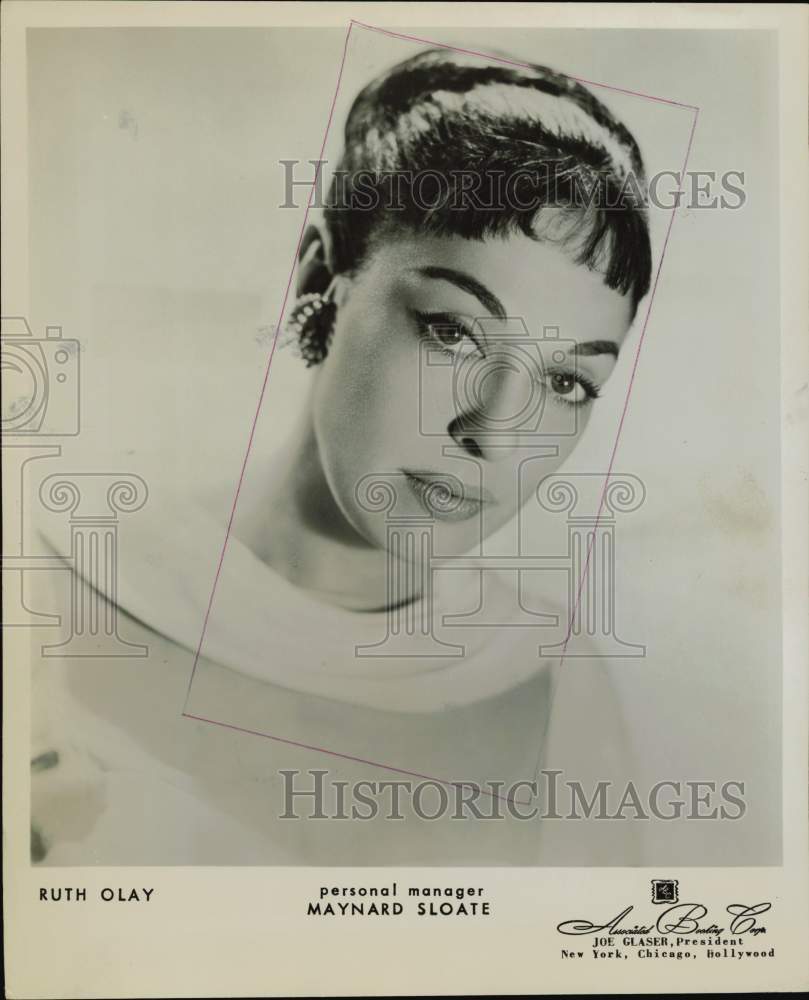 1961 Press Photo Singer Ruth Olay - hpp29695- Historic Images