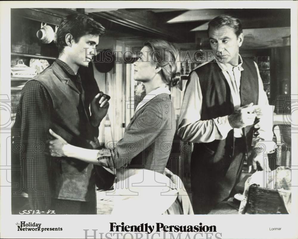 Press Photo Gary Cooper &amp; Co-Stars in &quot;Friendly Persuasion&quot; Film - hpp37114- Historic Images