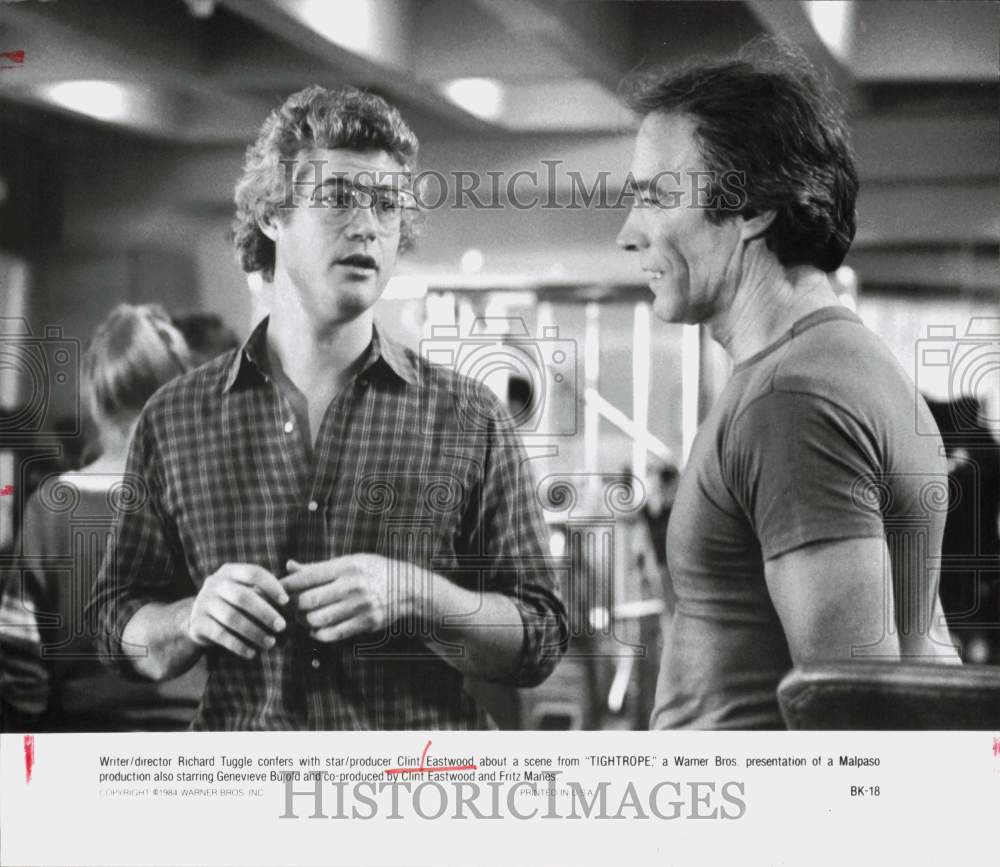 1984 Press Photo Richard Tuggle &amp; Clint Eastwood on &quot;Tightrope&quot; Movie Set- Historic Images