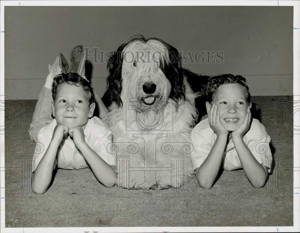 1967 Press Photo Actors Jeff and Joe Fithian With Dog &quot;Lord Nelson&quot; - hpp41810- Historic Images