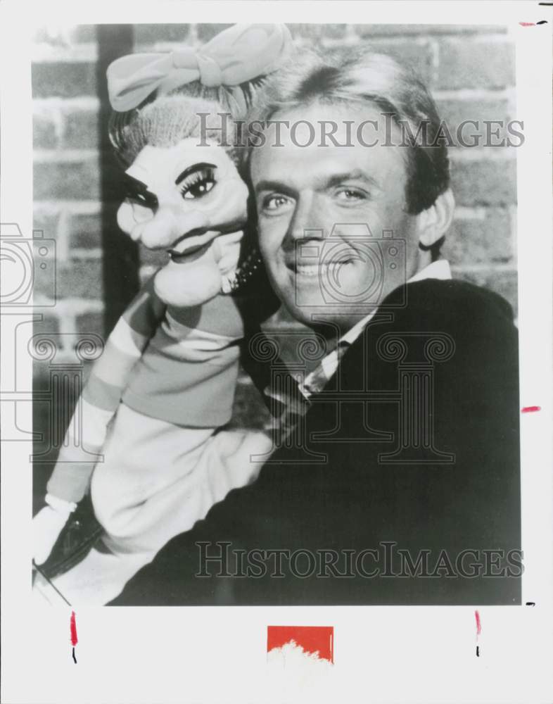 Press Photo Entertainer Wayland Flowers &amp; &#39;Madame&#39; on &quot;Solid Gold&quot; - hpp42587- Historic Images