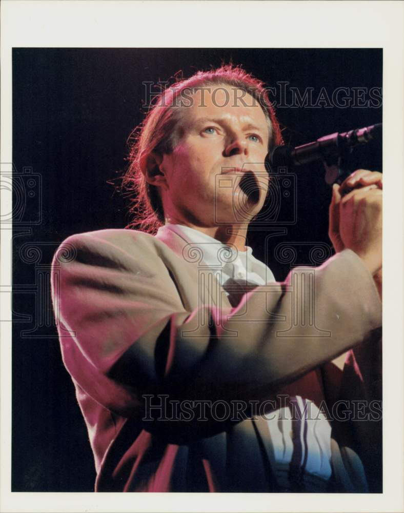 1989 Press Photo Musician Don Henley in Concert at The Summit, Houston- Historic Images