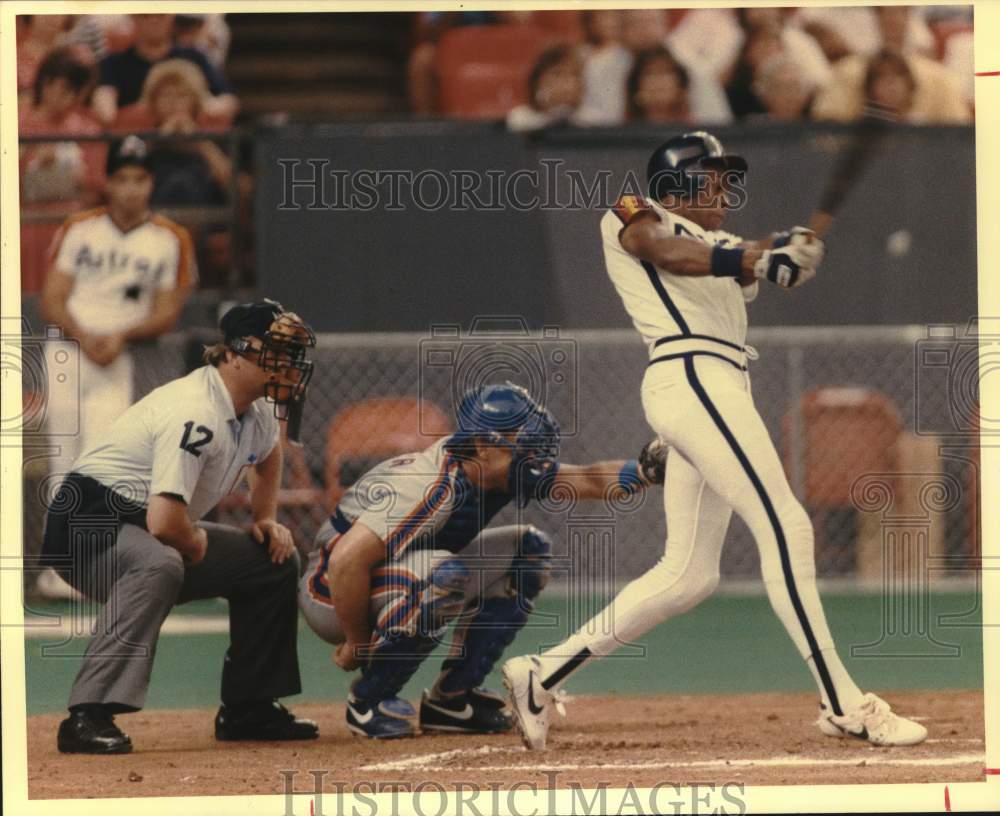 1988 Press Photo Gerald Young gets hit in first inning - hps01027- Historic Images