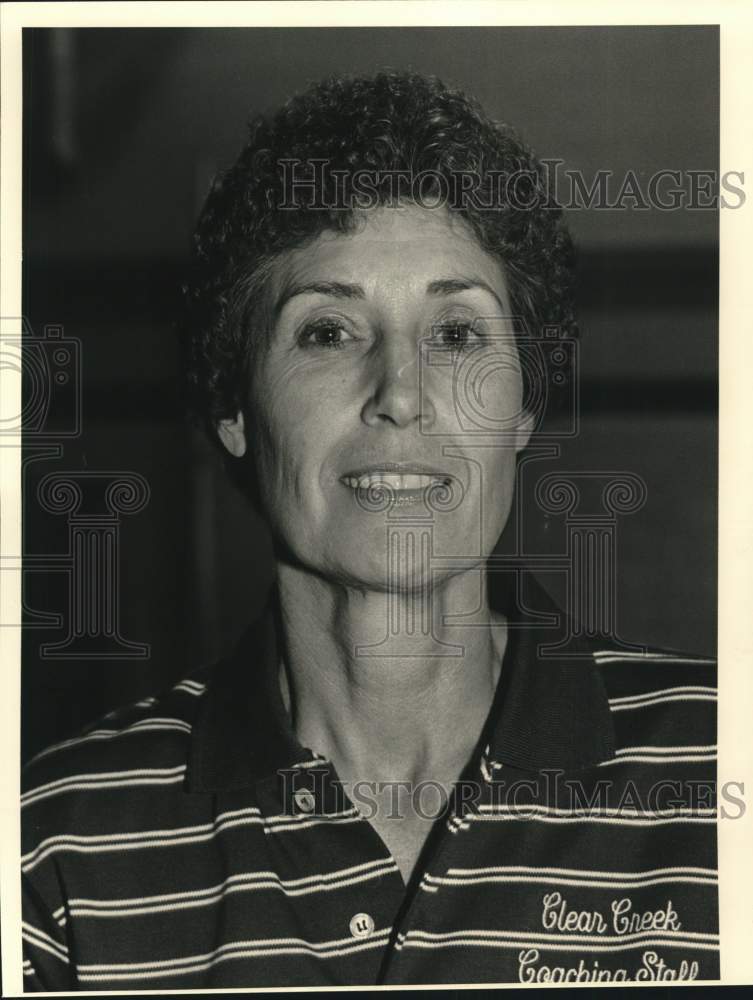1988 Press Photo Judy Bugher, Clear Creek girls' basketball coach. - h ...