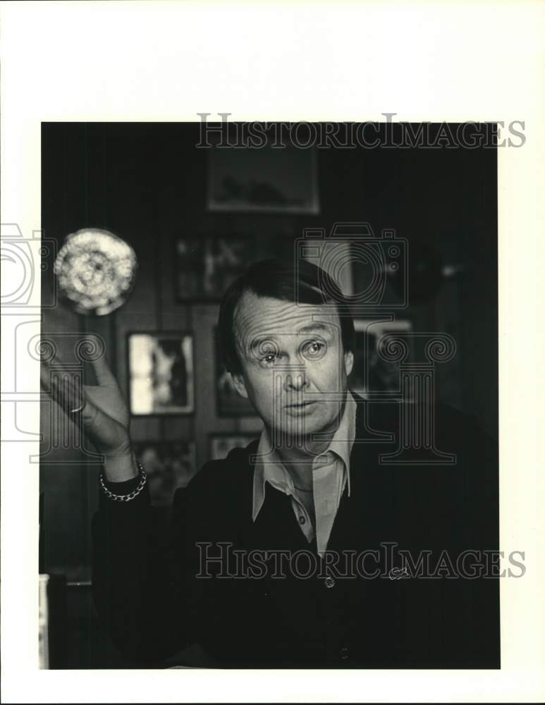 1981 Press Photo Mike Schuler, basketball coach for Rice University - hps01938- Historic Images