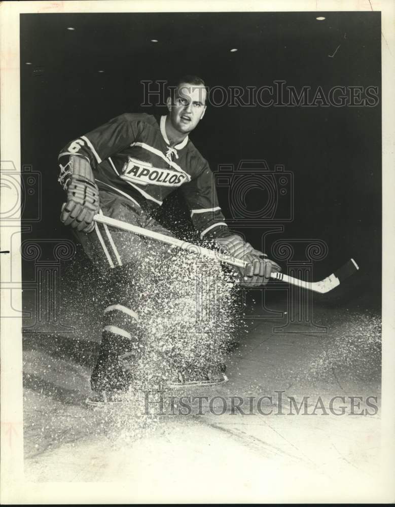 1966 Press Photo Houston Apollos&#39; hockey player #16, Bob Charlebois. - hps02567 - Historic Images