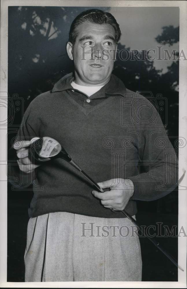 1958 Press Photo Golfer Jim Turnesa with a wood club - hps06265 - Historic Images