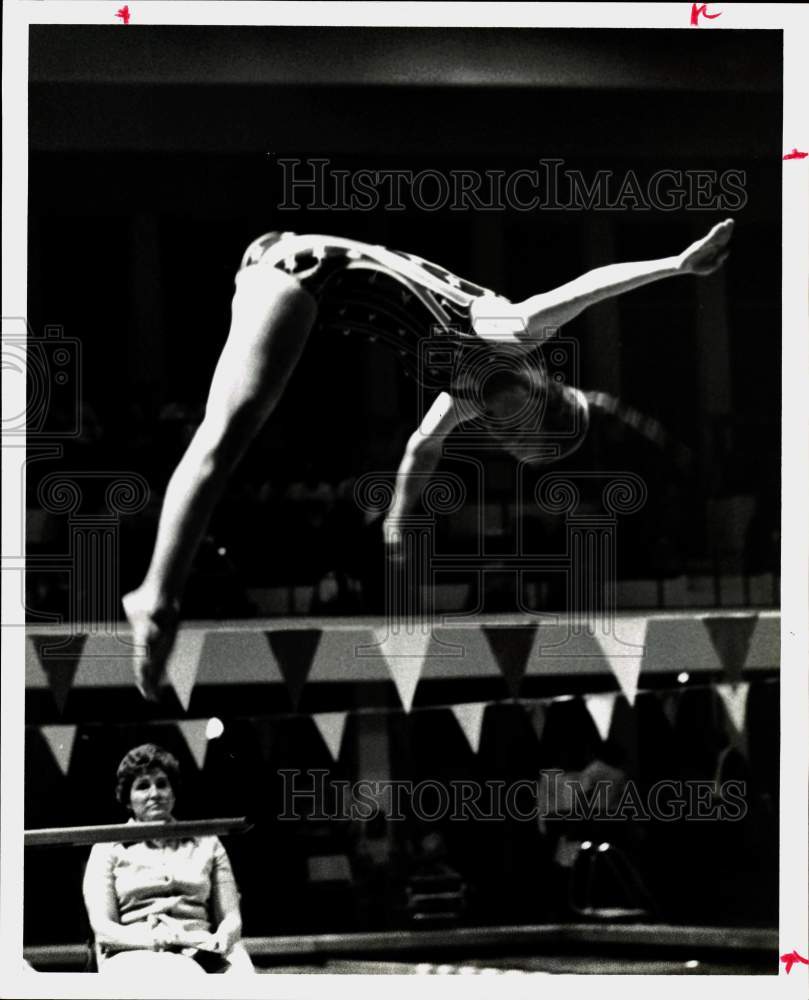 1975 Press Photo Southern Methodist University's Christine Loock in Diving Event- Historic Images
