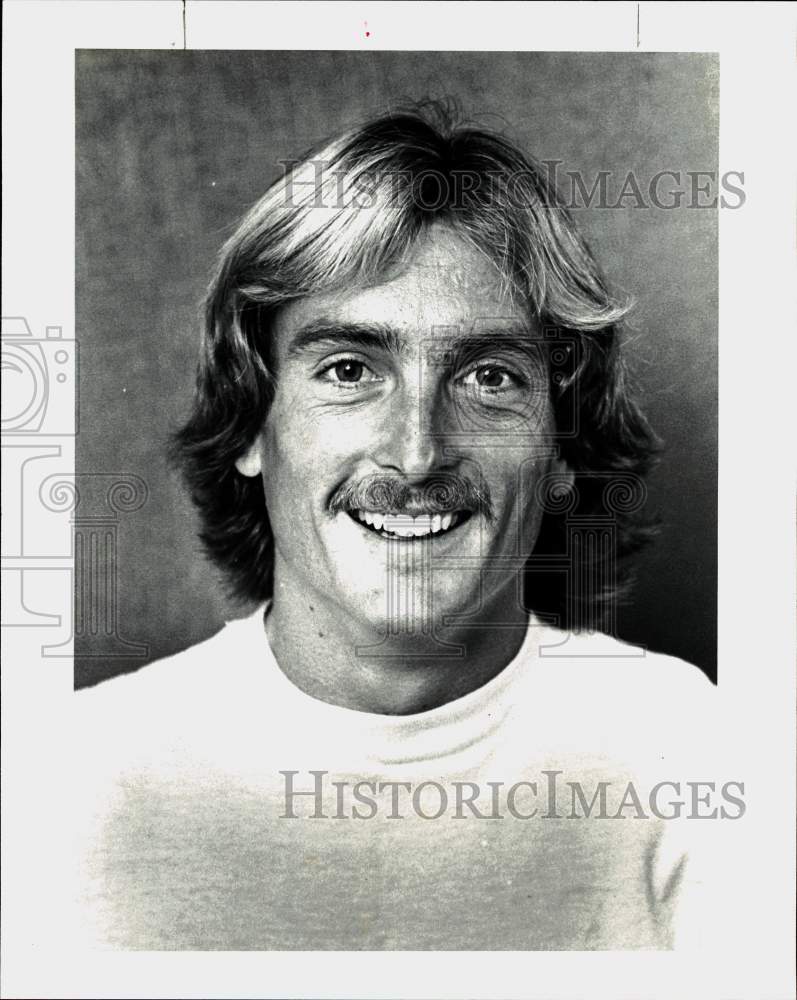 1982 Press Photo Bobby Morrow selected for United States Surfing Team.- Historic Images