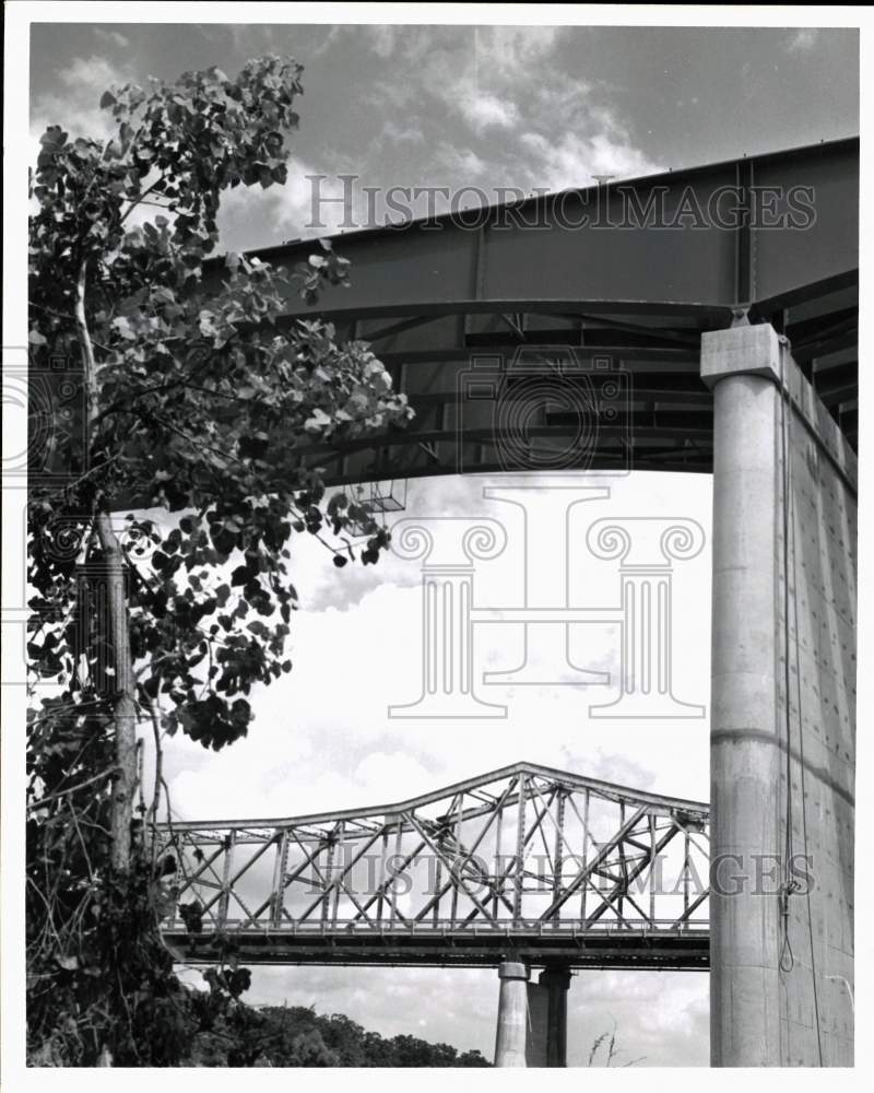 1964 Press Photo Bridge in Texas - hps10116 - Historic Images