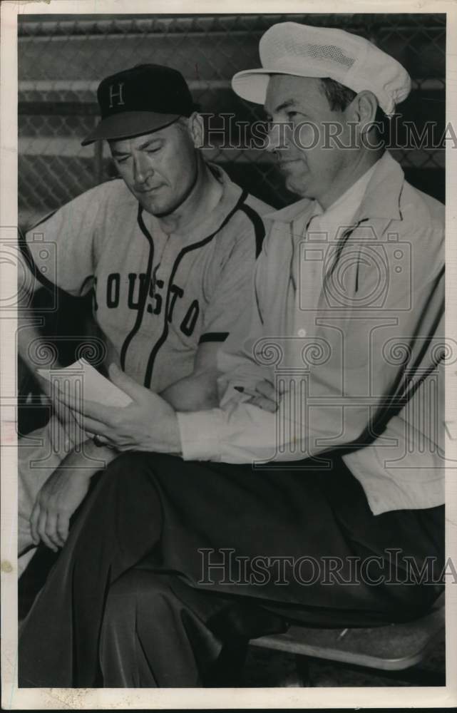 1945 Press Photo Allen Russell, Houston Buff Baseball President &amp; Hollingsworth - Historic Images