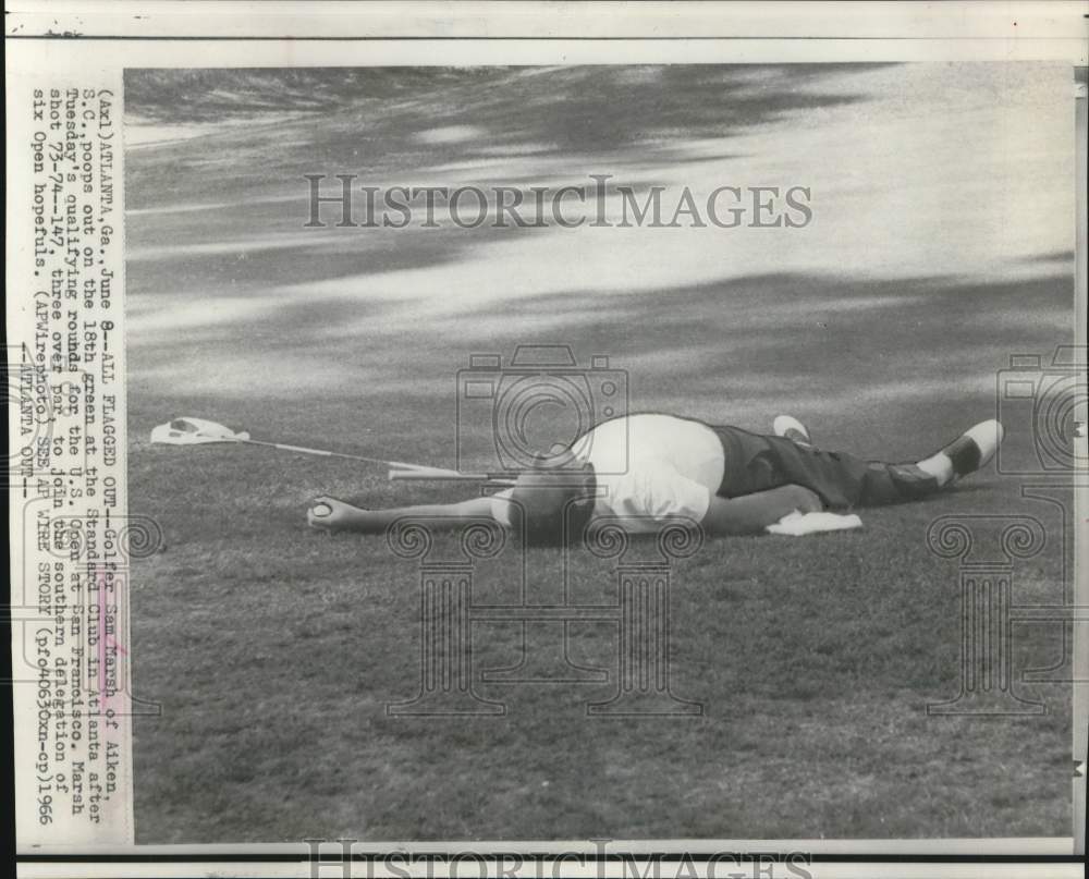 1966 Press Photo Golfer Sam Marsh at Standard Club in Atlanta, 18th Green- Historic Images