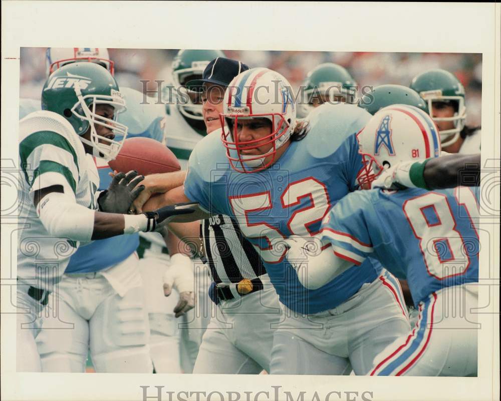 1988 Press Photo Houston Oilers Jay Pennison & Ernest Givins in Game Scuffle - Historic Images