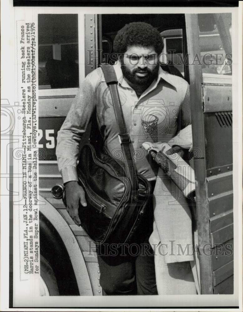 1976 Press Photo Pittsburgh Steelers Football Player Franco Harris in Miami- Historic Images