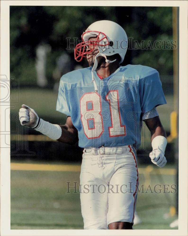 1988 Press Photo Houston Oilers football player Ernest Givins in San Angelo, Tx. - Historic Images