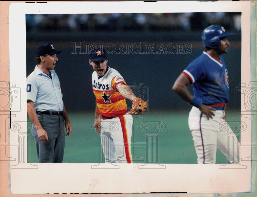 1986 Press Photo Houston Astros baseball player Phil Garner argues a call - Historic Images