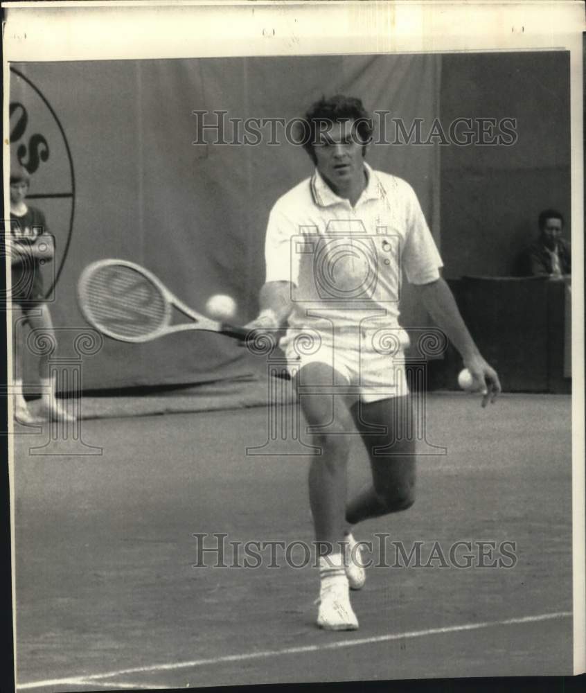 1973 Press Photo Tennis Player Tom Gorman Returns Serve at French Open- Historic Images