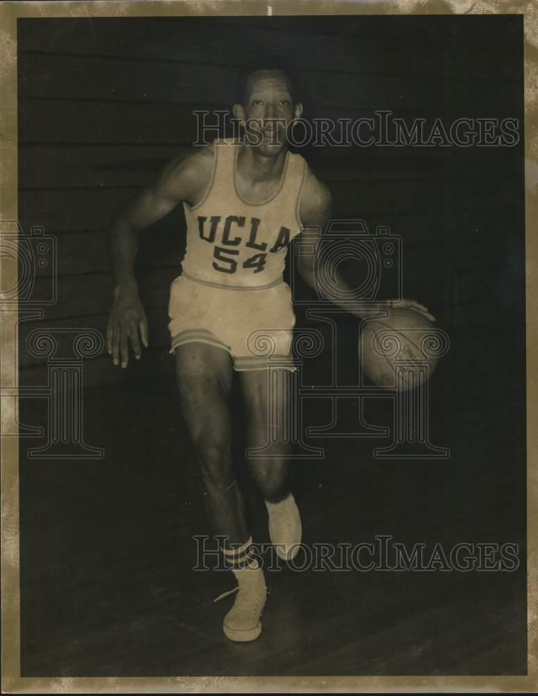 1968 Press Photo UCLA Basketball Player Edgar Lacey Dribbles - hps21169- Historic Images