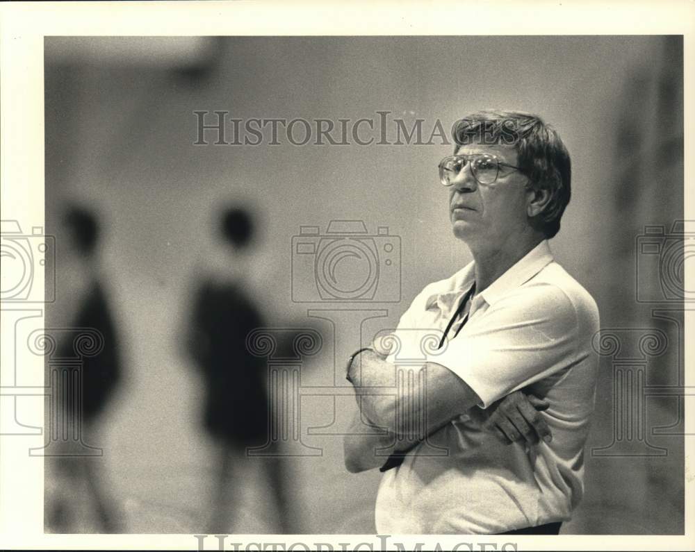 1988 Press Photo Clear Lake High basketball coach Bill Krueger - hps22394- Historic Images