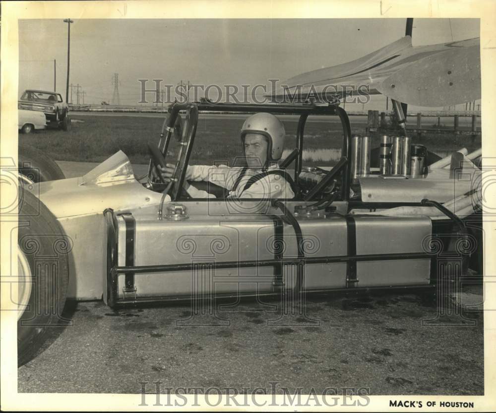 1970 Press Photo Race Car Driver Joe Holley at Liberty Bell Race - hps22934 - Historic Images