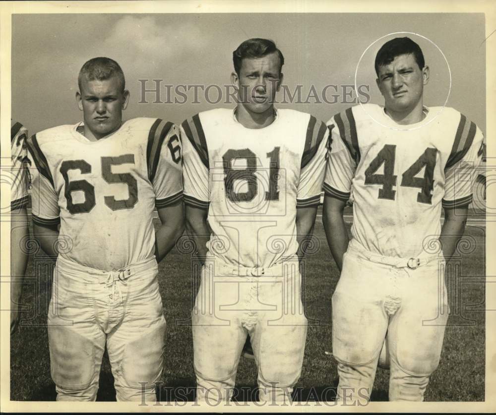 1966 Press Photo Football Player Mike Favazza Poses with Teammates - hps24195 - Historic Images