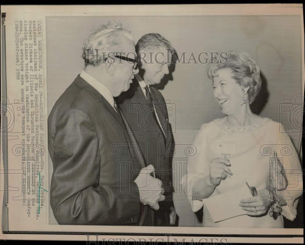 1968 Press Photo Mary Brooks meets senators at Republican Women&#39;s Conference, DC- Historic Images