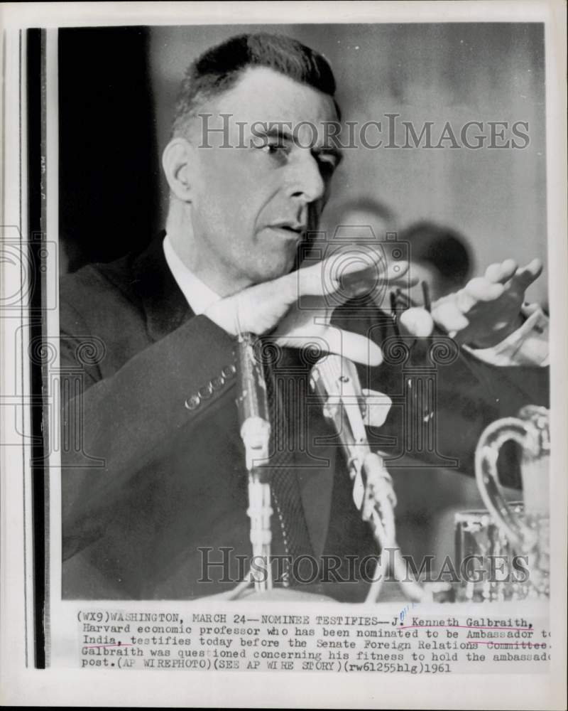 1961 Press Photo Kenneth Galbraith testifies at Senate Foreign hearing in D.C. - Historic Images