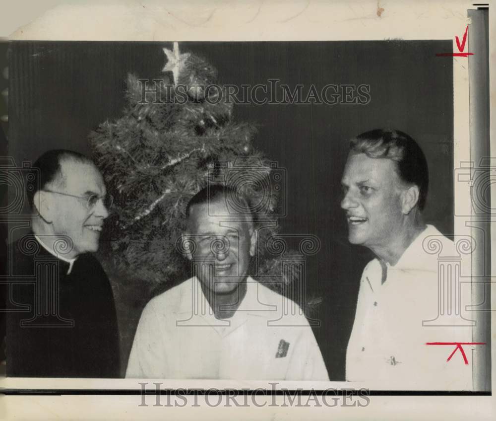 1968 Press Photo Archbishop Terence Cooke chats with friends in Vietnam.- Historic Images