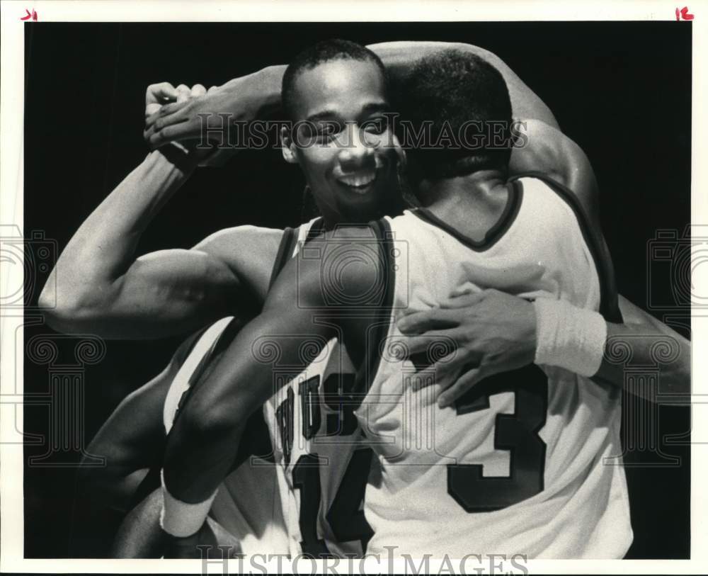 1987 Press Photo Darrell McArthur, Randy Brown, University of Houston Basketball - Historic Images