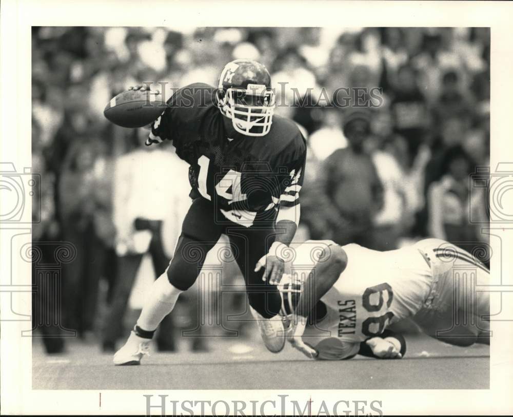 1983 Press Photo Texas A&amp;M Aggie Football Quarterback Kevin Murray - hpx00611 - Historic Images