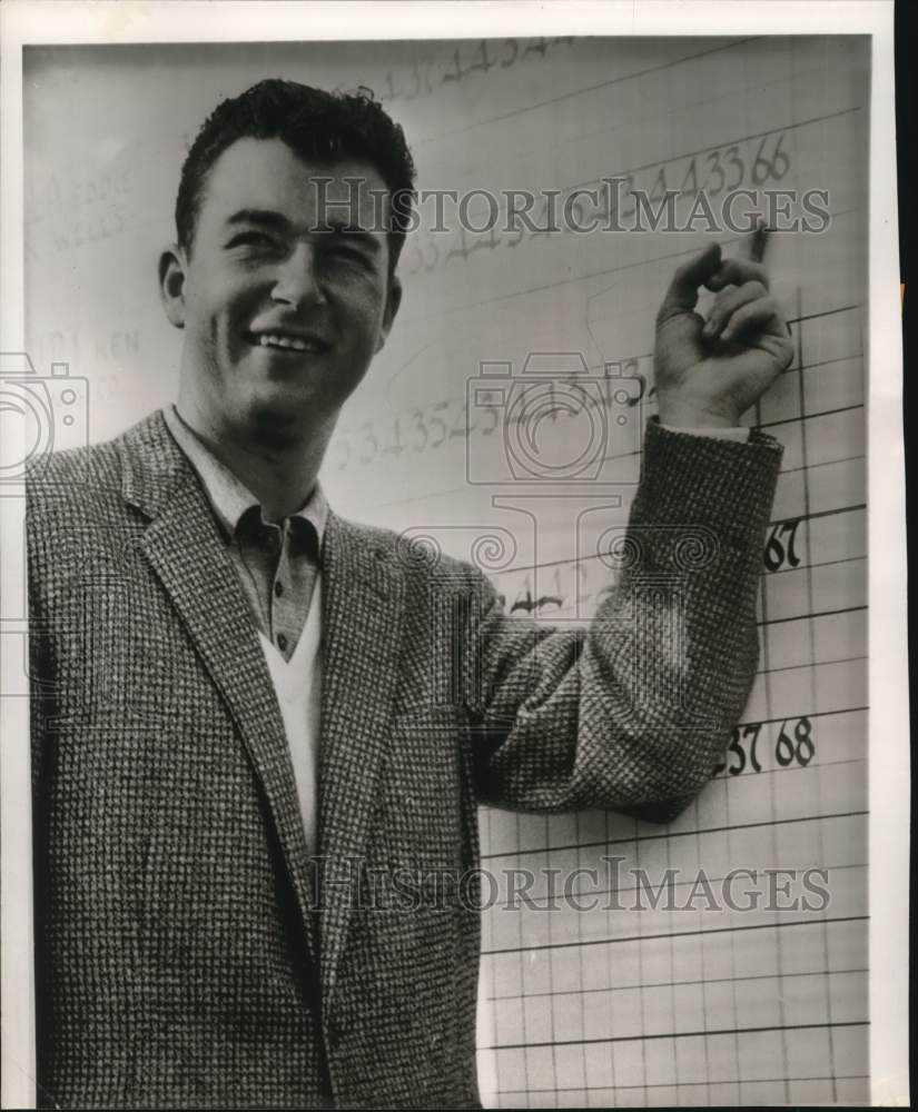 1956 Press Photo Golfer Ken Venturi - hpx01456 - Historic Images