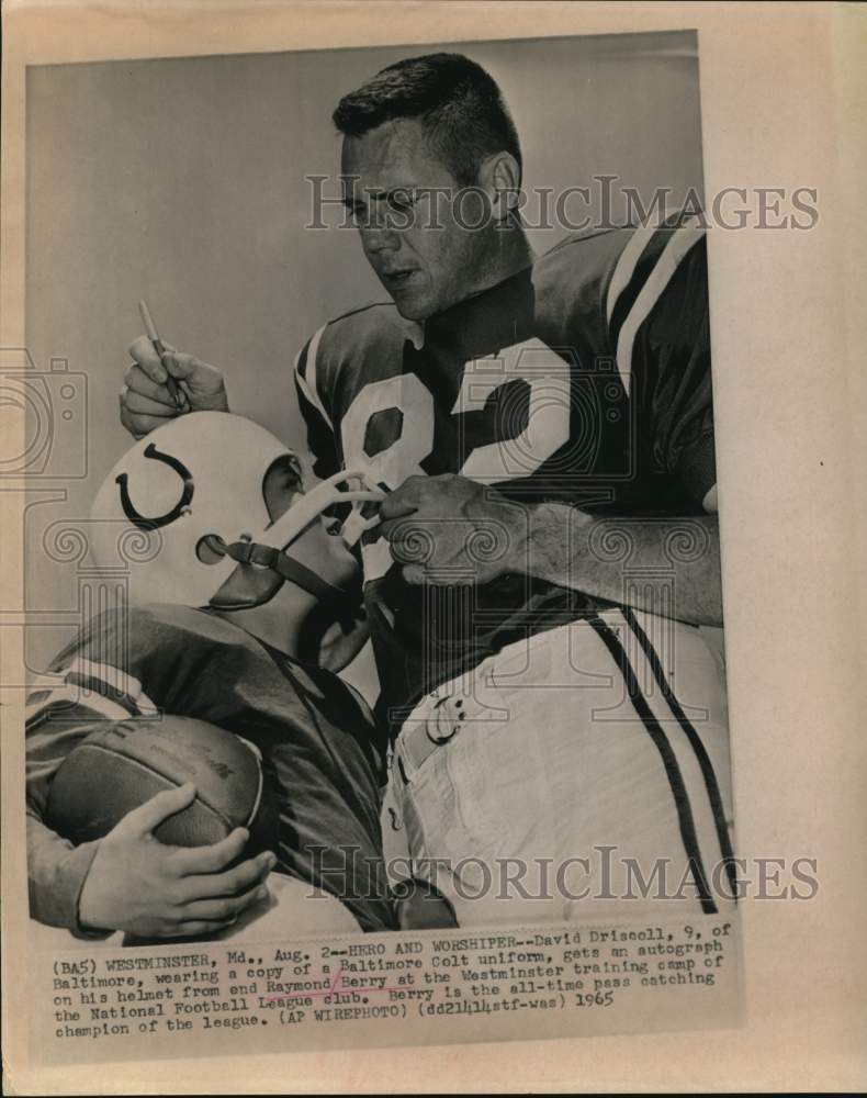 1965 Press Photo Raymond Berry, Baltimore Colt Football Player &amp; David Driscoll- Historic Images