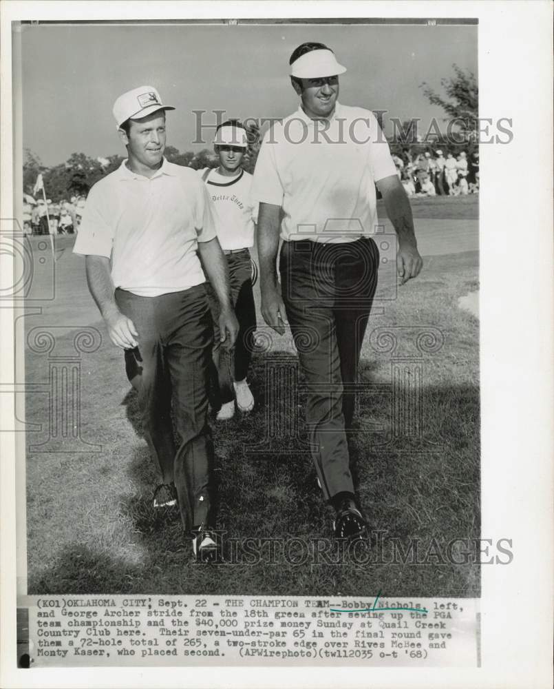 1968 Press Photo Bobby Nichols and George Archer win team golf match in Oklahoma- Historic Images