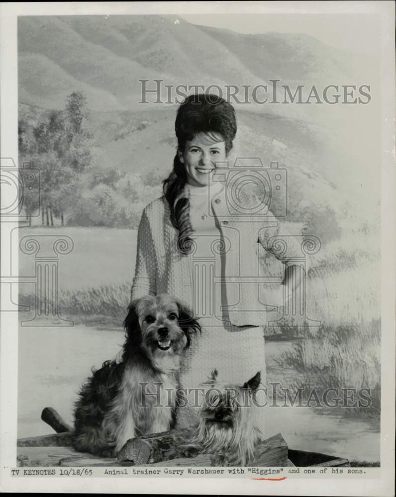 1965 Press Photo Animal trainer Garry Warshauer with dogs - kfa02365 - Historic Images