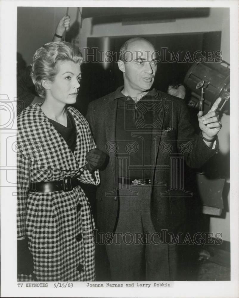 1963 Press Photo Joanna Barnes and Larry Dobkin, actors - kfa08594- Historic Images