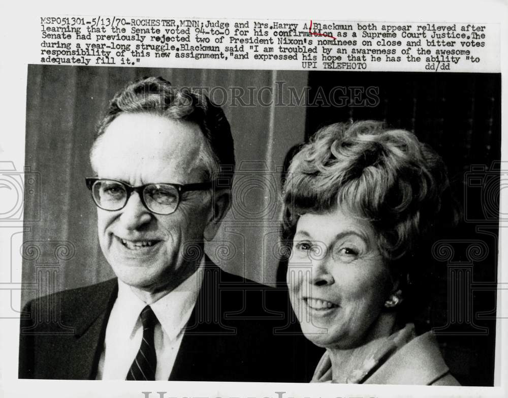 1970 Press Photo Judge and Mrs. Harry Blackmun after his Supreme Court vote - Historic Images