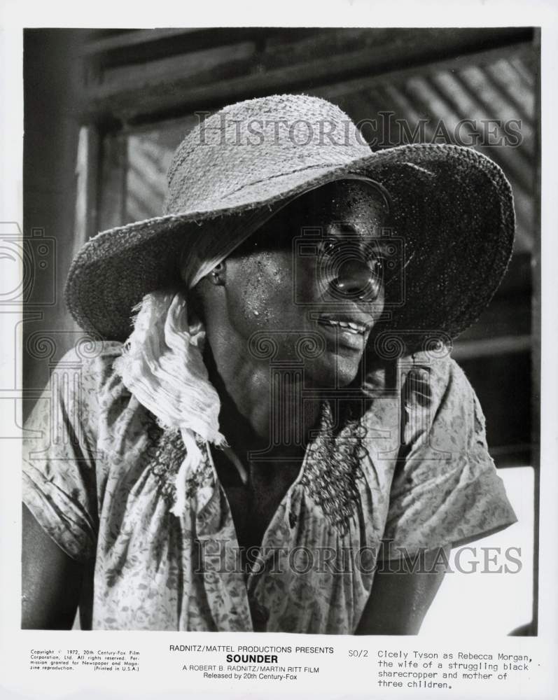 1972 Press Photo Cicely Tyson as Rebecca Morgan in "Sounder" - kfp00064- Historic Images