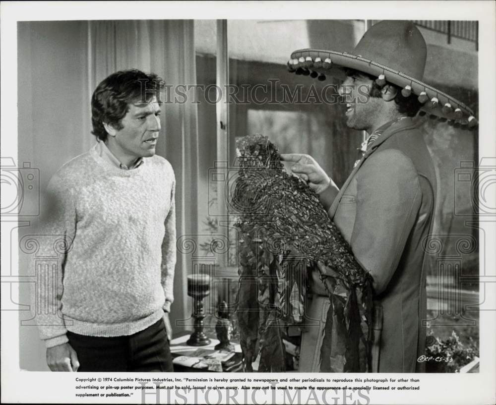 1974 Press Photo George Segal and Elliott Gould in scene from "California Split"- Historic Images