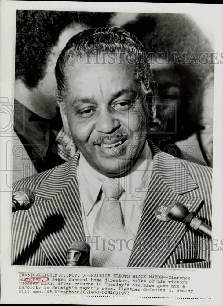 1973 Press Photo Clarence Lightner, New Raleigh, North Carolina Mayor Talks Win- Historic Images