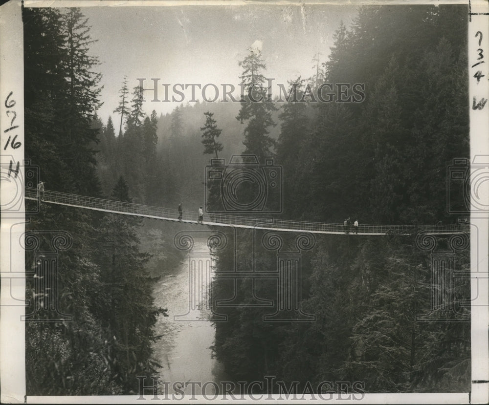 1956 Press Photo Suspenion bridge at Capilano Canyon Vancouver Canada - Historic Images