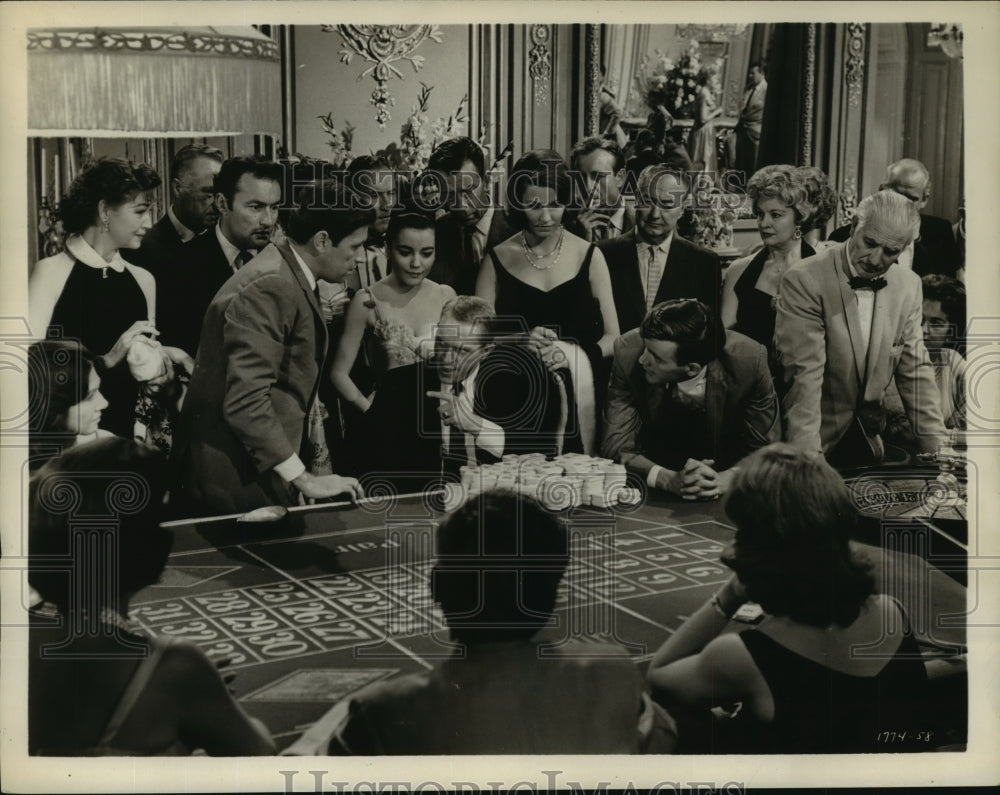 Press Photo Steve McQueen, Jack Mullaney, Jim Hutton in &quot;The Honeymoon Machine&quot; - Historic Images