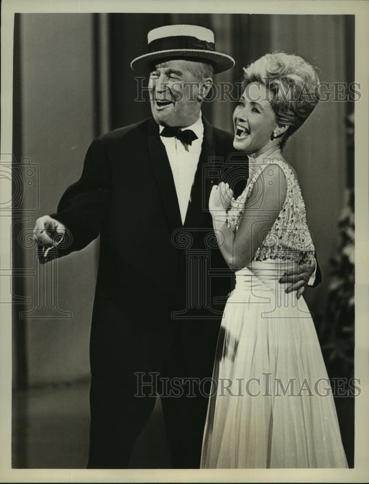 1964 Press Photo The Hollywood Palace with Jane Powell & Maurice Chevalier - Historic Images