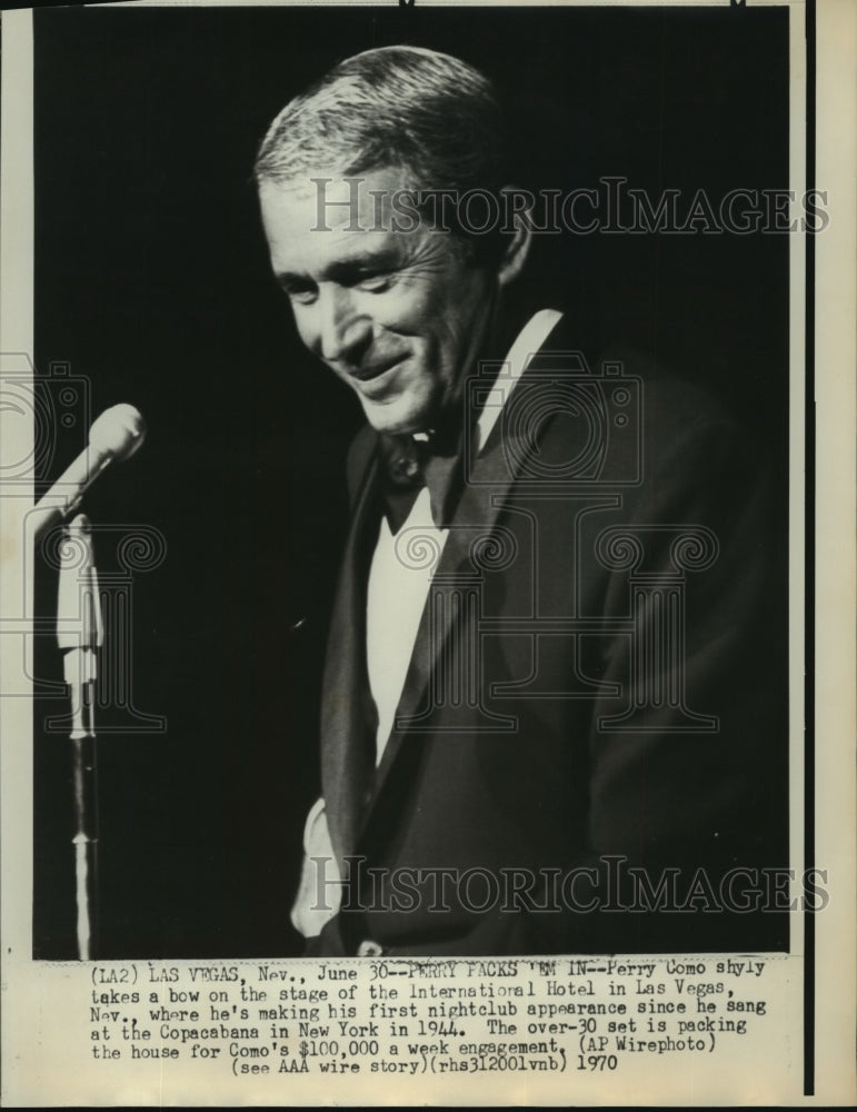 1970 Perry Como at Las Vegas International Hotel performance - Historic Images